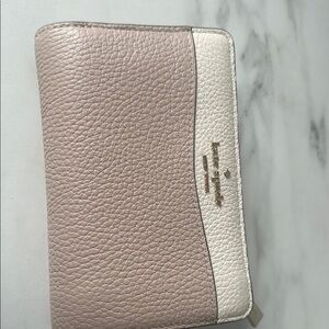 Kate Spade White and Cream Key and Card Holder